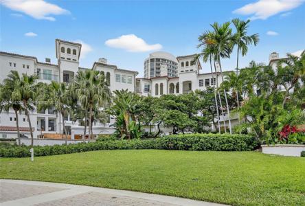 3500 ISLAND BL
