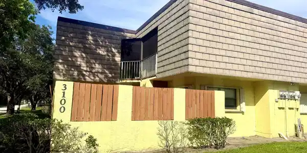 3100 SE Brook