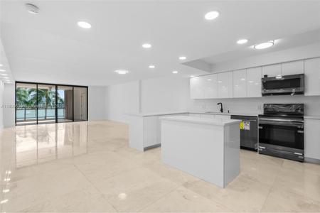 2300 Diana Dr