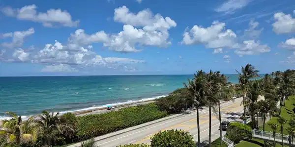 131 Ocean Grande