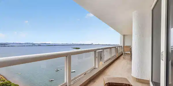 1717 N Bayshore