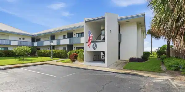175 SE St Lucie
