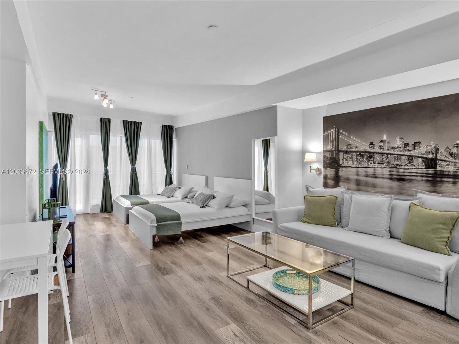 Image 2: Open Floor Plan.