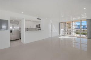 231 174th St Unit 806