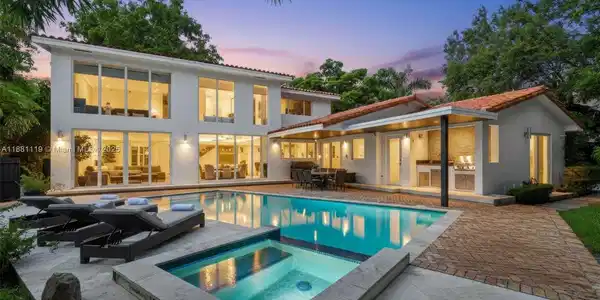 575 Bay Point Rd