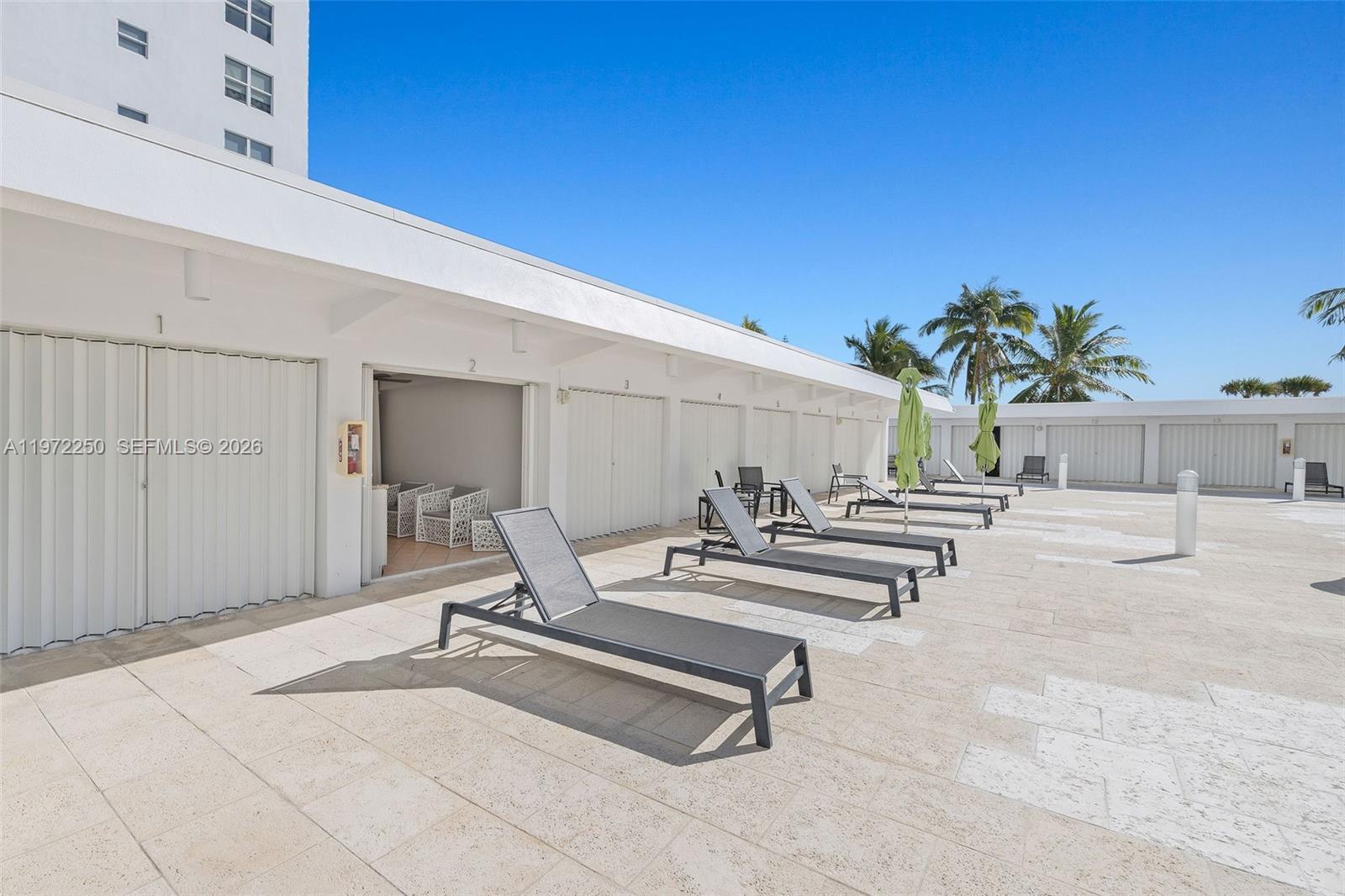 Image 2: Cabana