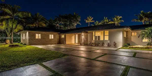 8600 SW 162nd Street
