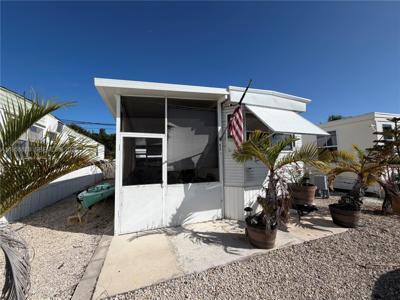 1361 Overseas Hwy G13