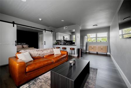 609 NE 13th Ave