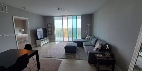 15051 Royal Oaks Ln Unit 1202