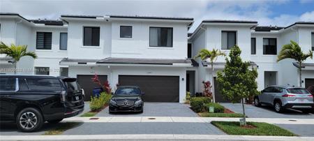 10847 SW 232nd Ter