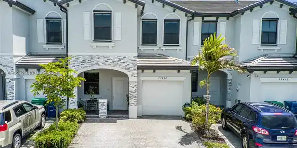 13410 SW 286th St