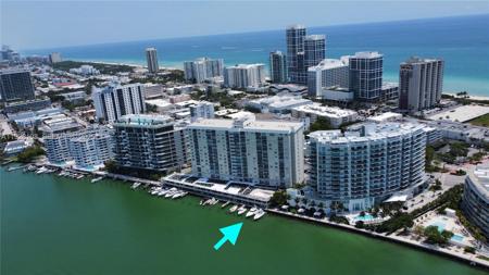 6770 Indian Creek Dr