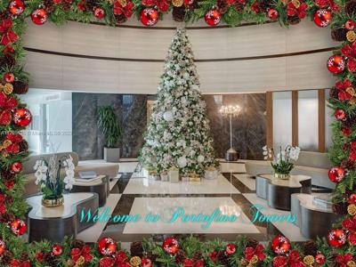 300 S Pointe Dr
