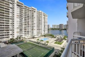18031 Biscayne Blvd Unit 701