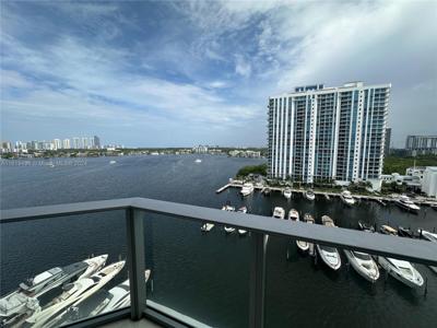 17301 Biscayne Blvd