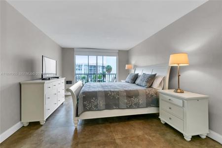 501 Three Islands Blvd