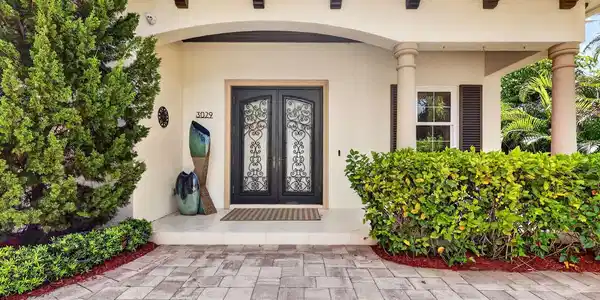 Image 3: 8-web-or-mls-5P1A5294