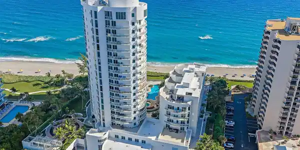 4600 N Ocean