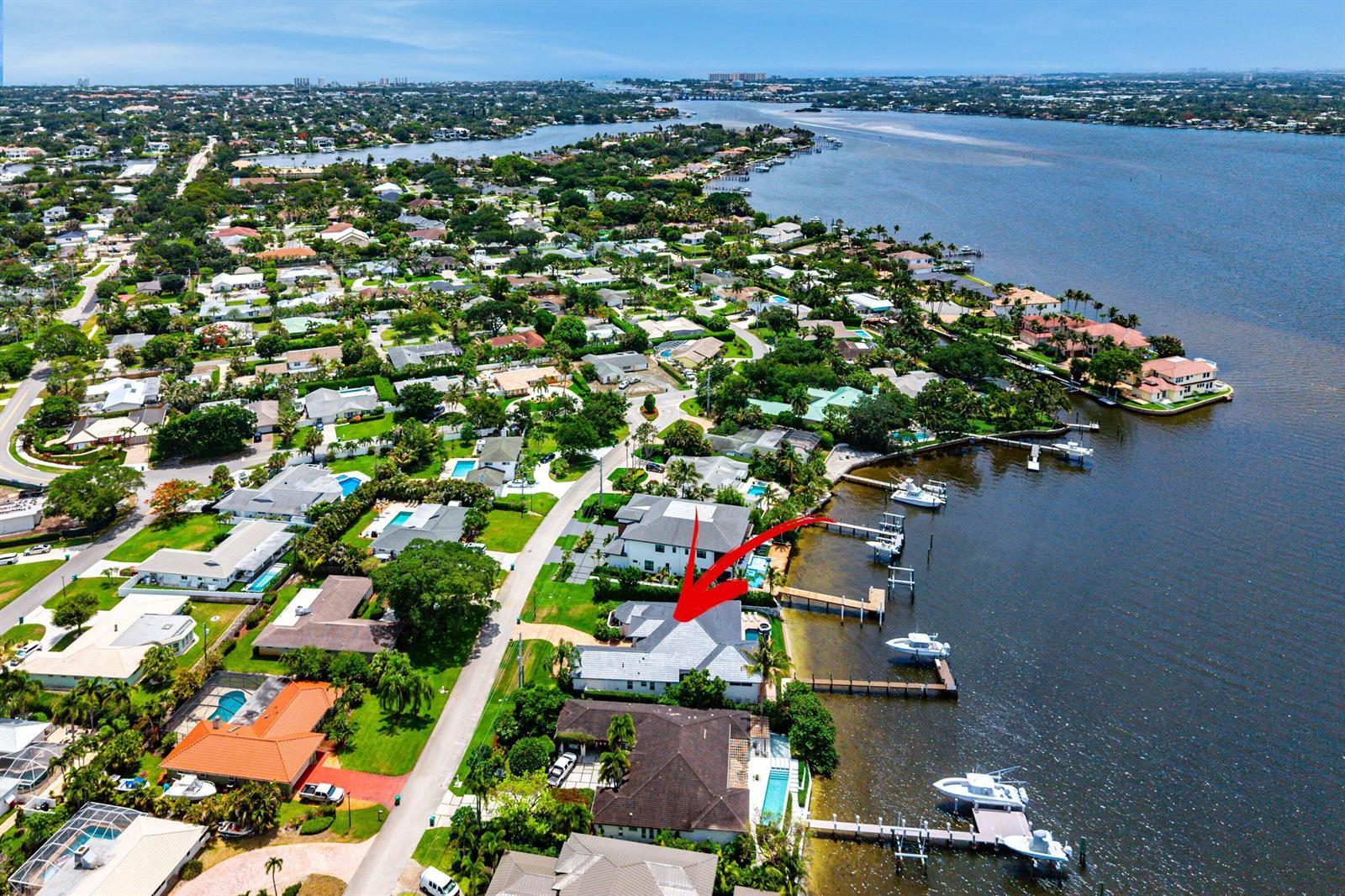 Image 2: 057-47RiverDrive-Jupiter-FL-33469-SMALL