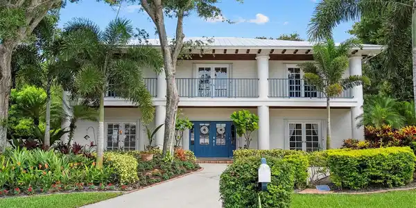 33 Rio Vista