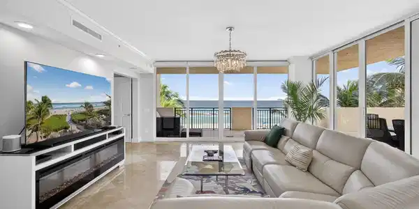 3800 N Ocean