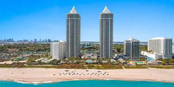 4779 Collins Ave