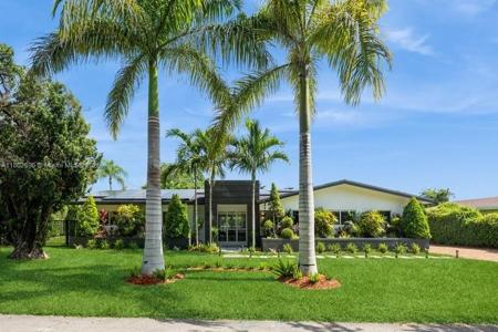 7625 SW 108th Ter