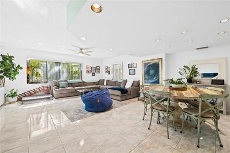 3225 NE 13th