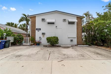 310 N K St Unit 6