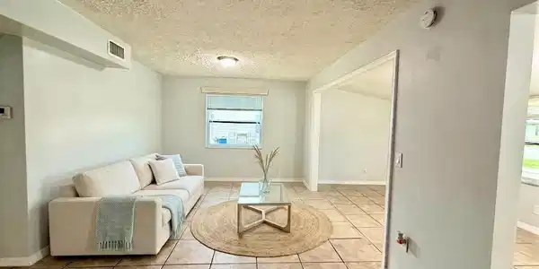 Image 2: Virtual Staging