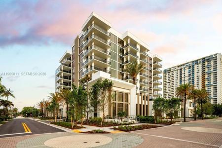 305 Briny Ave