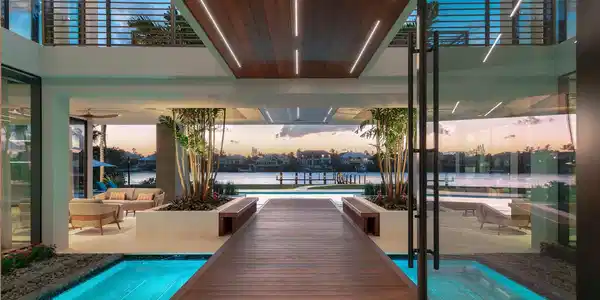 488 S Beach
