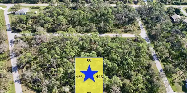 96 Remsen St, Port Charlotte