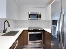 1200 West Ave Unit 1017