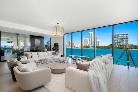 6823 Fisher Island Dr