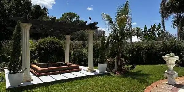 Image 3: ER - Trellis 1
