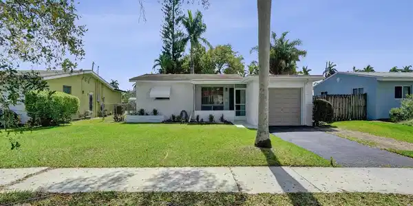1506 Cleveland