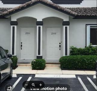 2208 SE 24th