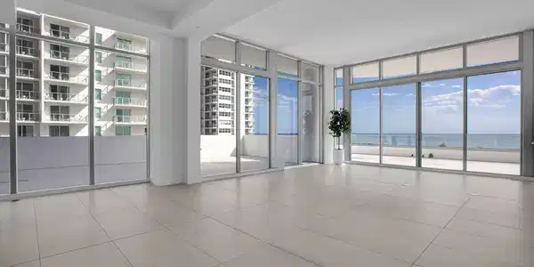 151 N Seabreeze