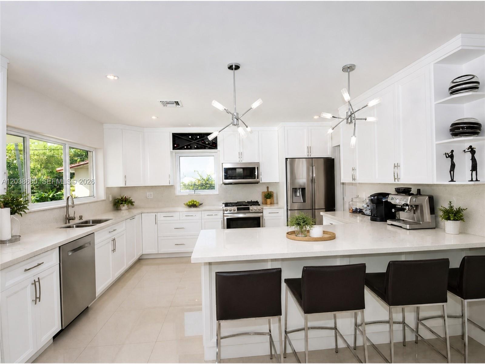 Image 3: Virtual Staging