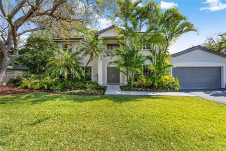 16085 SW 84th Pl
