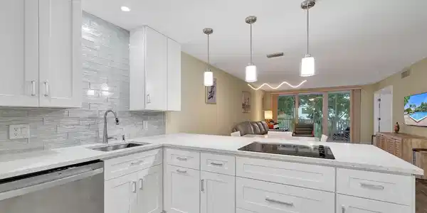 3145 NE 48th