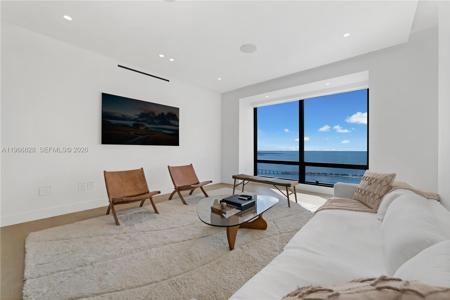 1425 Brickell Ave