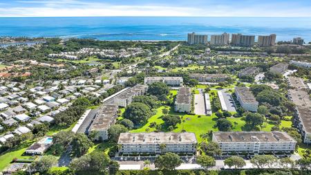 300 N Highway A1a