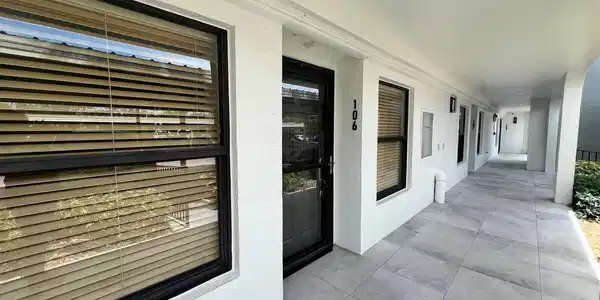1631 Riverview