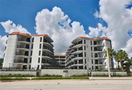 2029 N Ocean