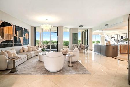 13621 Deering Bay Dr