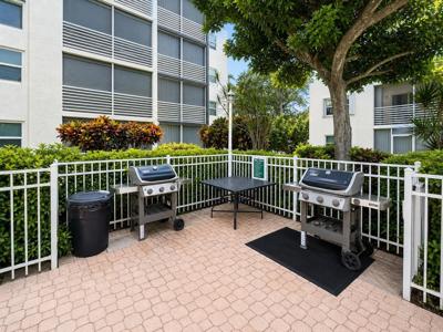 1541 S Ocean