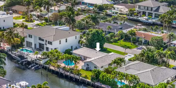 925 Cypress